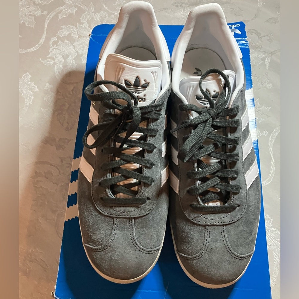 Adidas Men's Dark Gray and White Sneakers